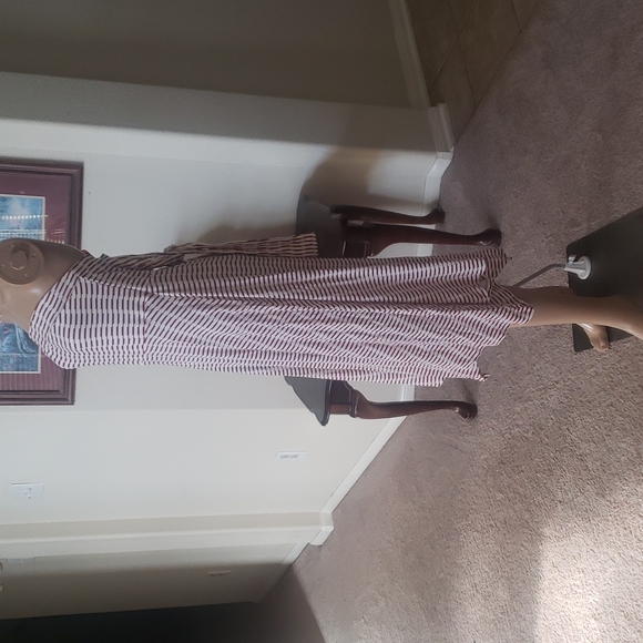 NWT Charming Charlie L red & white geo stripe jagged hem line strapless stretchy - Picture 2 of 9